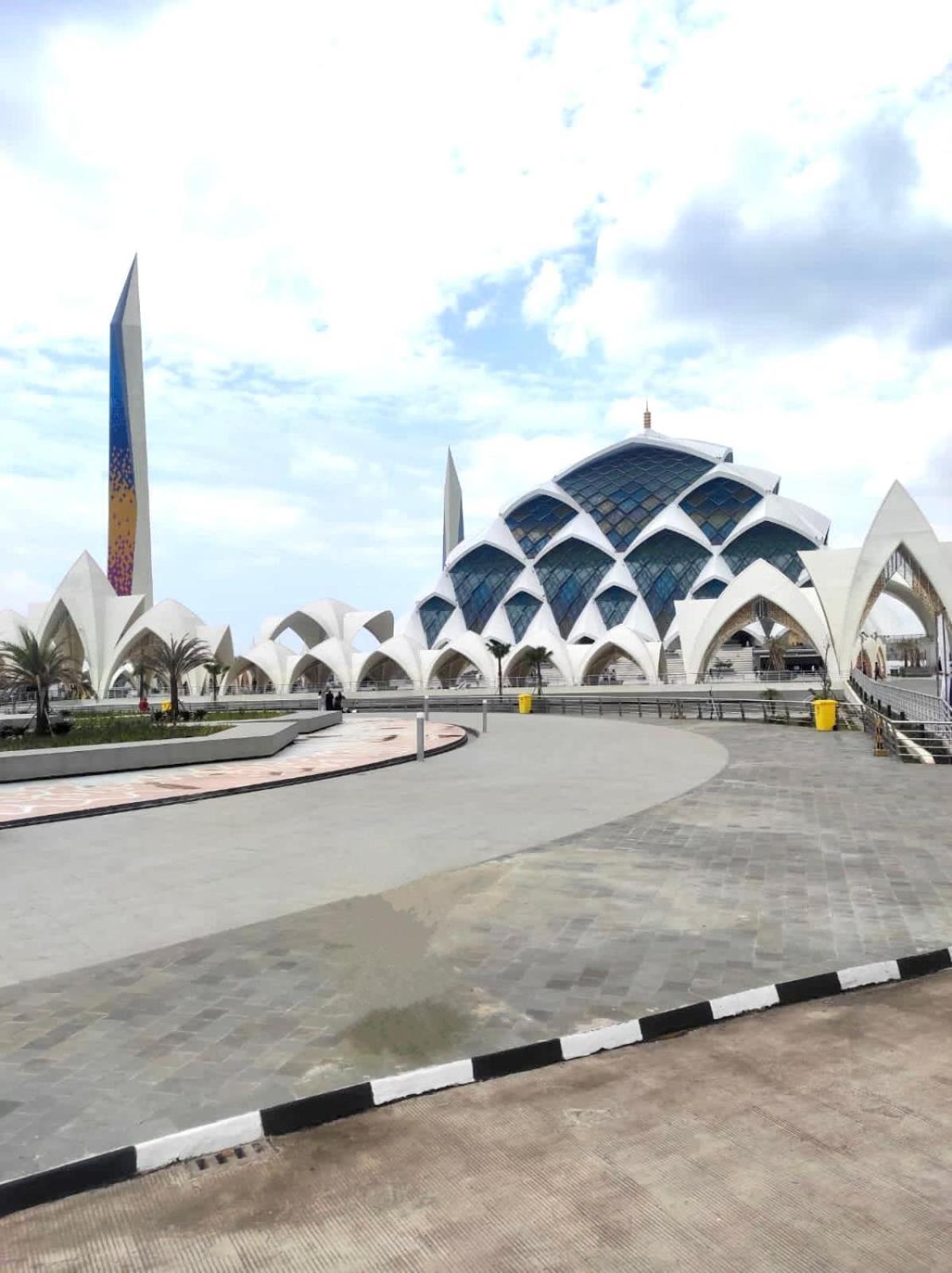 Grand Cordela Hotel Bandung Luaran gambar