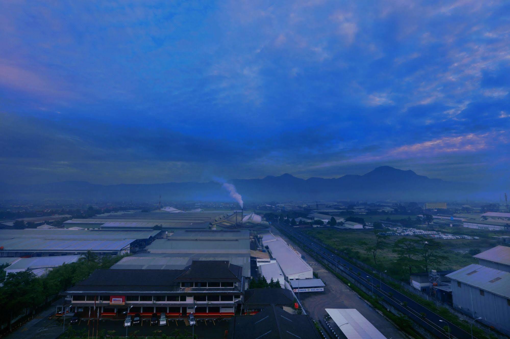 Grand Cordela Hotel Bandung Luaran gambar